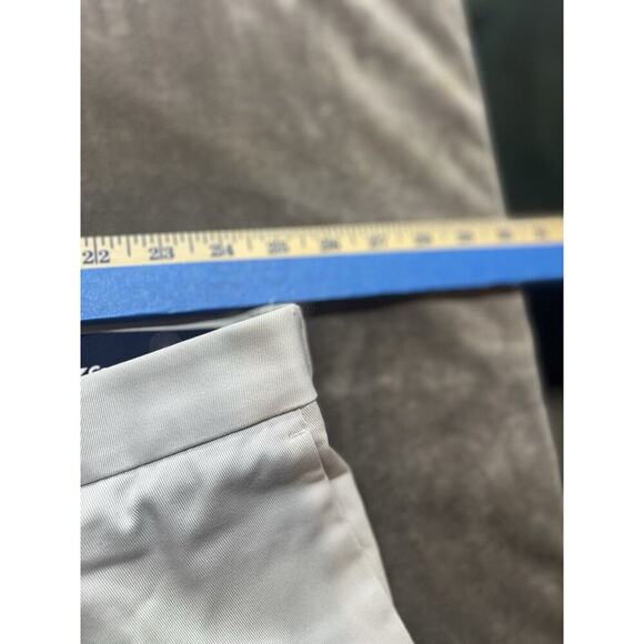 Roundtree & Yorke Men's Khaki Dress Pants Big & Tall 52X32 Flat Front. Office - Picture 7 of 8